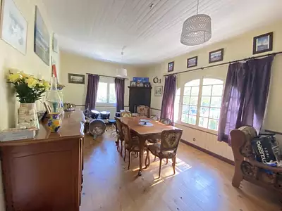 Maison, 203 m²