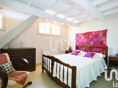 Maison, 220 m²