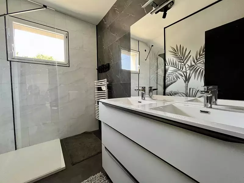 Maison, 160 m²