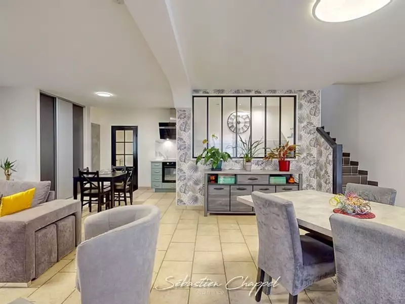 Maison, 146 m²