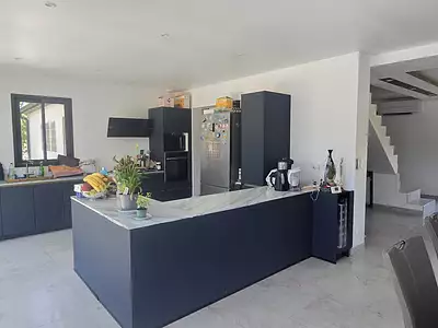 Maison, 167 m²