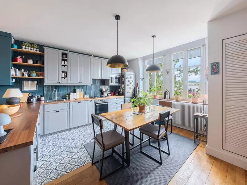 Appartement, 161 m²