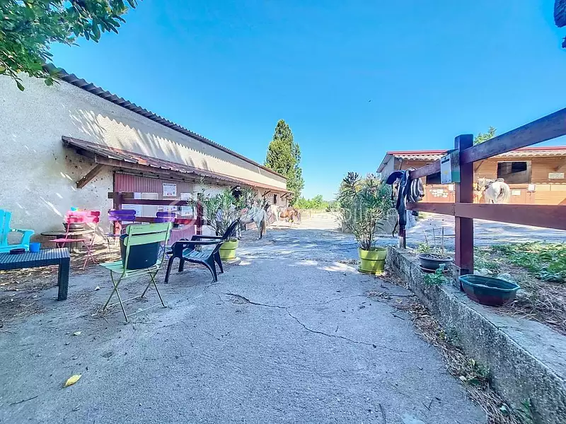 Maison, 250 m²