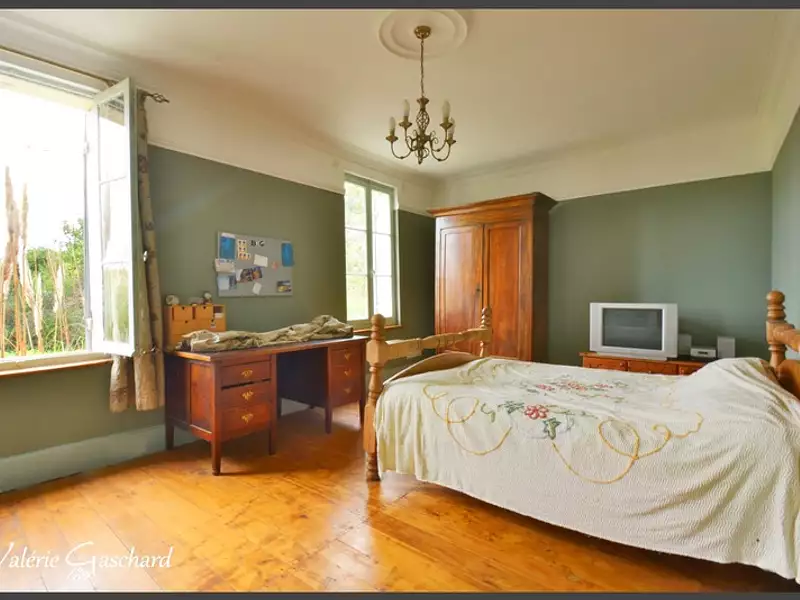 Maison, 250 m²