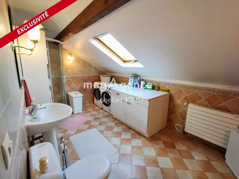 Maison, 182 m²