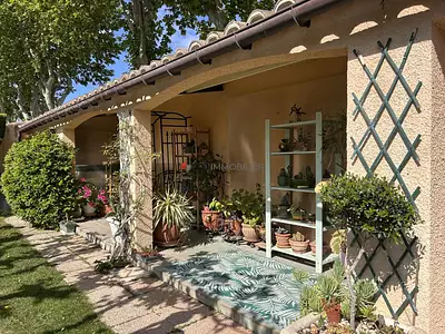 Maison, 235 m²