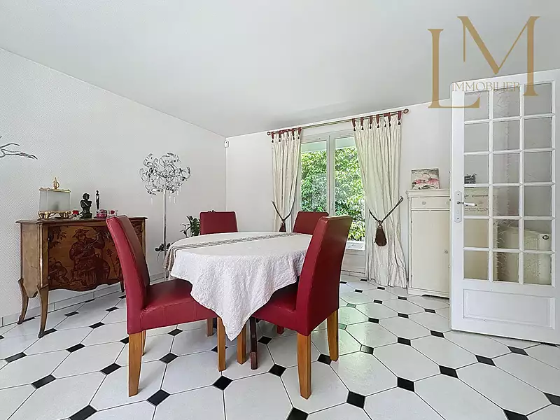 Maison, 160 m²
