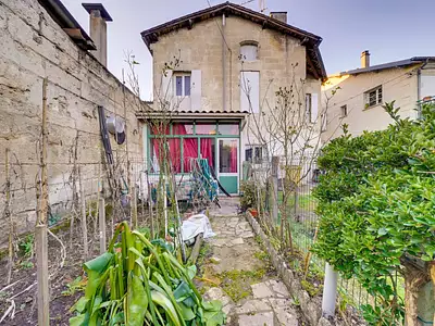 Immeuble, 175 m²