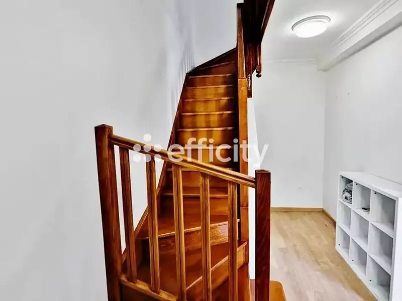 Maison, 142 m²