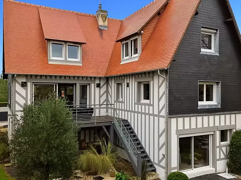 Maison, 230 m²