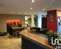 Maison, 240 m²