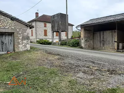 Maison, 225 m²