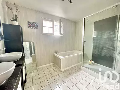 Maison, 193 m²