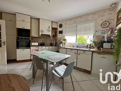 Maison, 210 m²