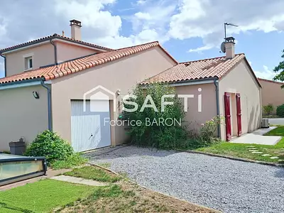 Maison, 156 m²
