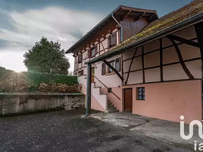 Maison, 166 m²
