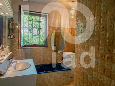 Maison, 148 m²