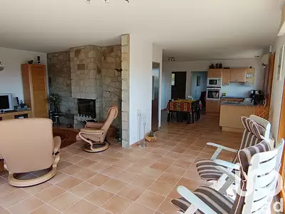 Maison, 182 m²