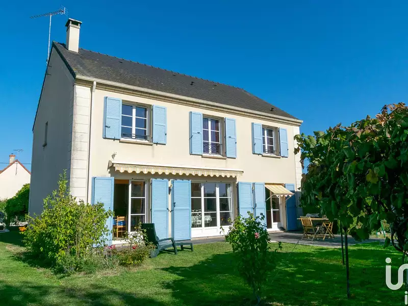 Maison, 210 m²