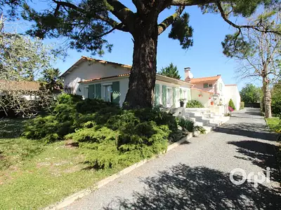 Maison, 168 m²