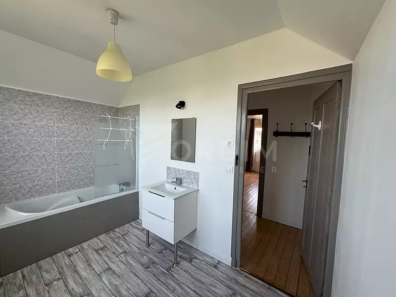Maison, 150 m²