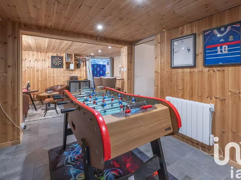 Maison, 223 m²