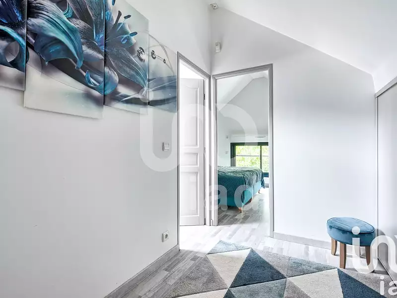 Maison, 220 m²