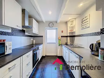 Maison, 170 m²