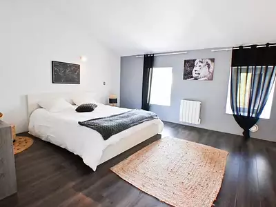 Maison, 235 m²