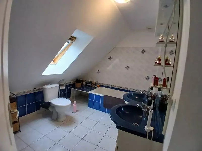 Maison, 115 m²