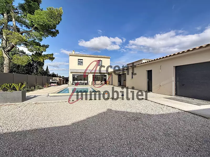 Maison, 160 m²