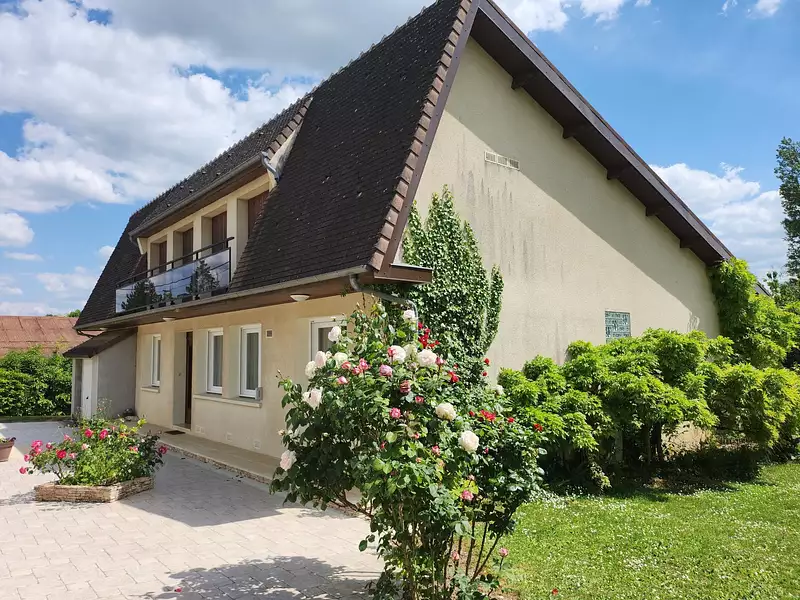 Maison, 300 m²