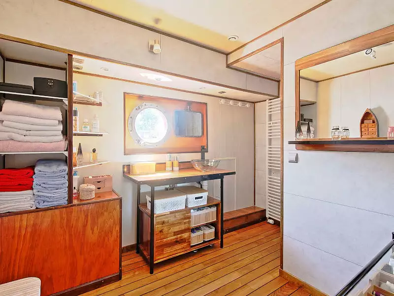 Maison, 200 m²
