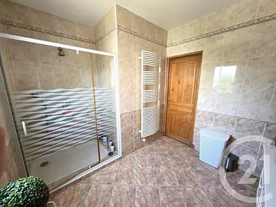 Maison, 208 m²