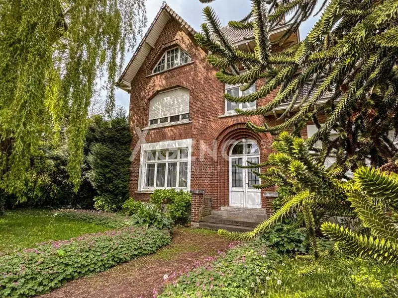 Maison, 277 m²