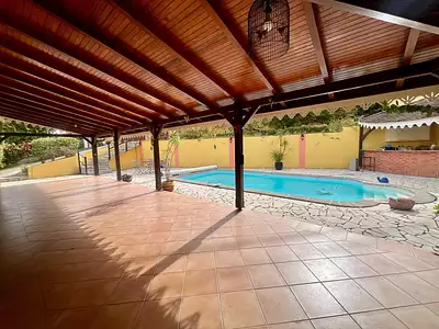 Maison, 181,36 m²
