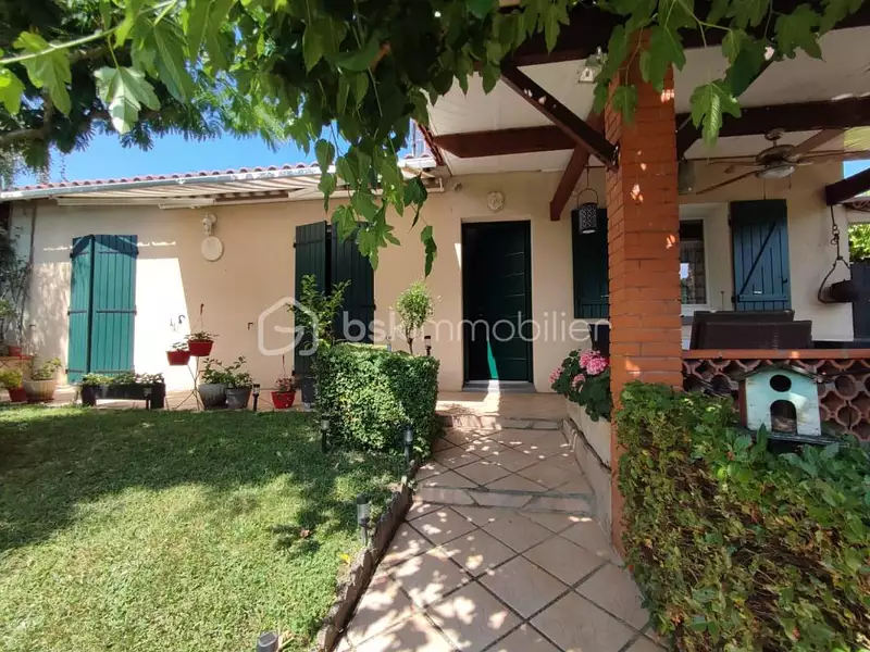 Maison, 104 m²