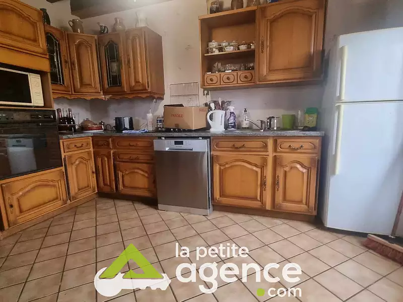 Maison, 183 m²
