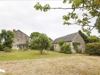 Maison, 244 m²