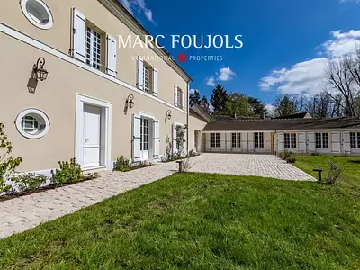 Maison, 305 m²