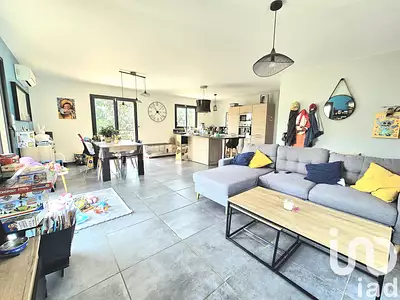Maison, 97 m²