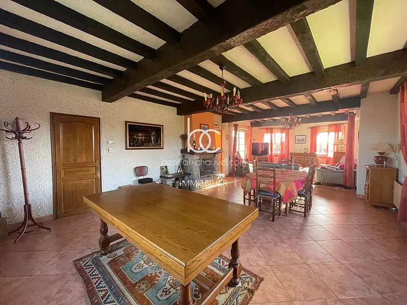 Maison, 230 m²