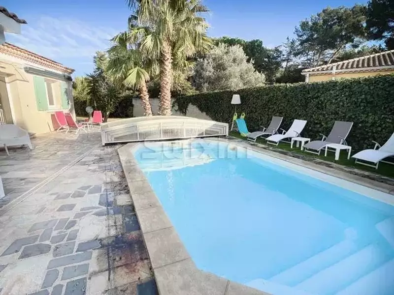 Maison, 170 m²