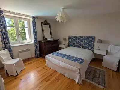 Maison, 251 m²
