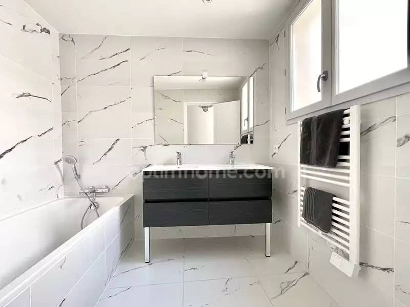 Maison, 147 m²