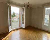 Maison, 251 m²