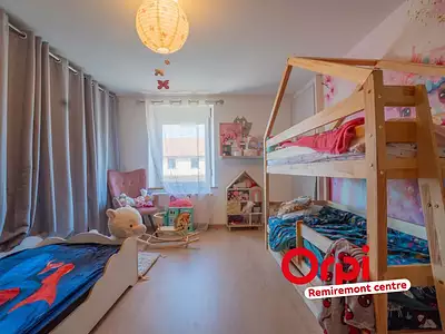 Maison, 185 m²