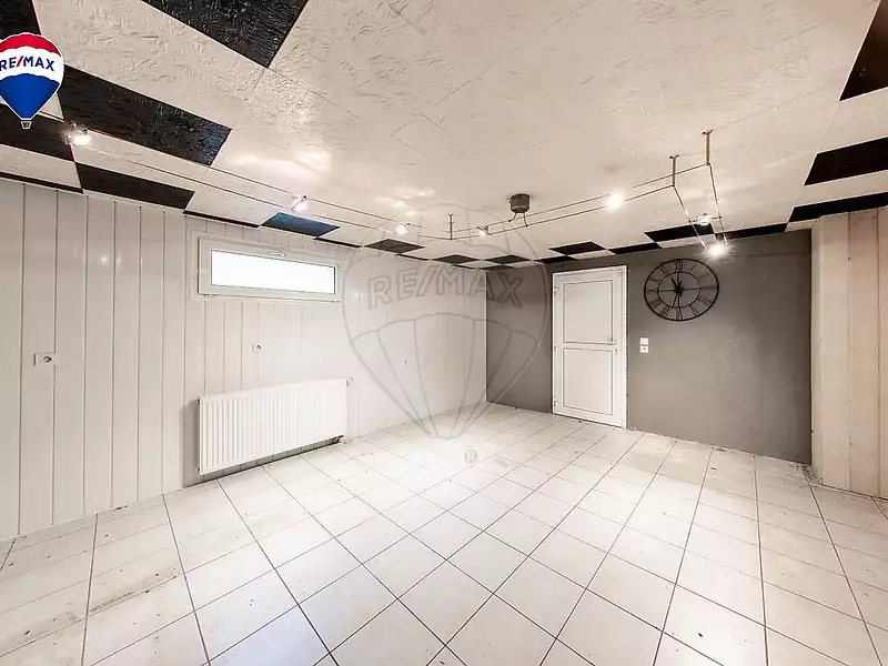 Maison, 170 m²