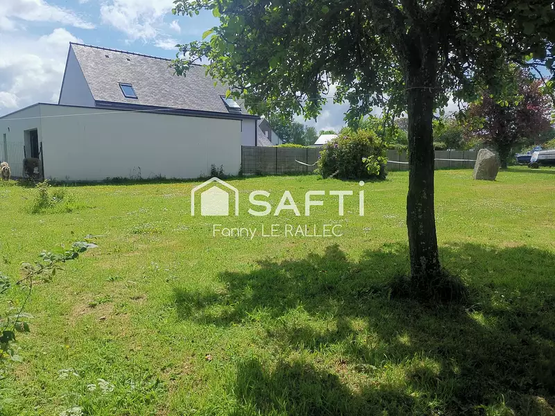 Terrain, 710 m²