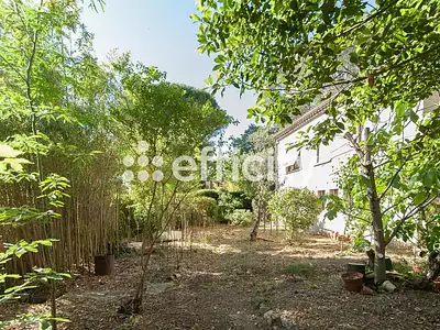 Maison, 196 m²